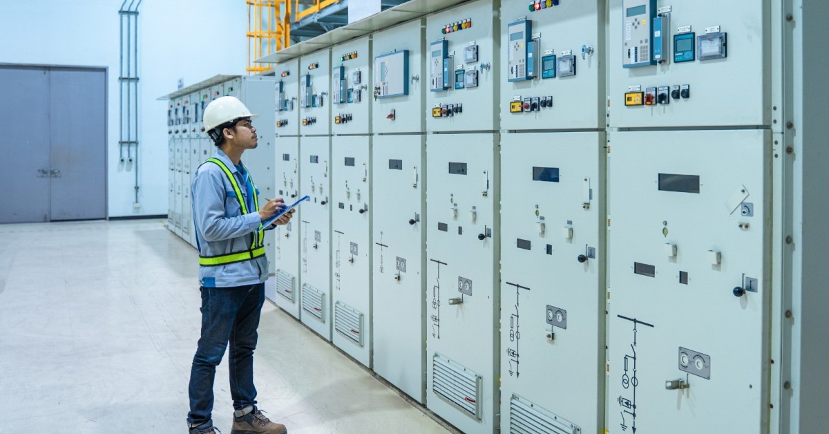 What is a Capacitor and What Does It Do?